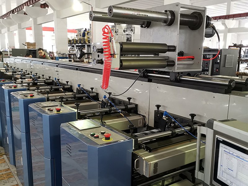 Модернизация флексографской печатной машины Donghang DHF20350-10 в типографии «Полифлекс»