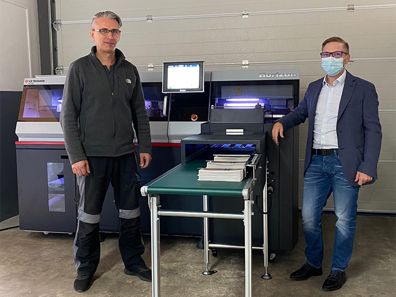 Новейшая система трехсторонней резки Horizon iCE Trimmer HT-300 нашла своего первого владельца!