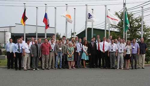 Делегация российских и украинских полиграфистов посетила завод Horizon в Киото, Япония.